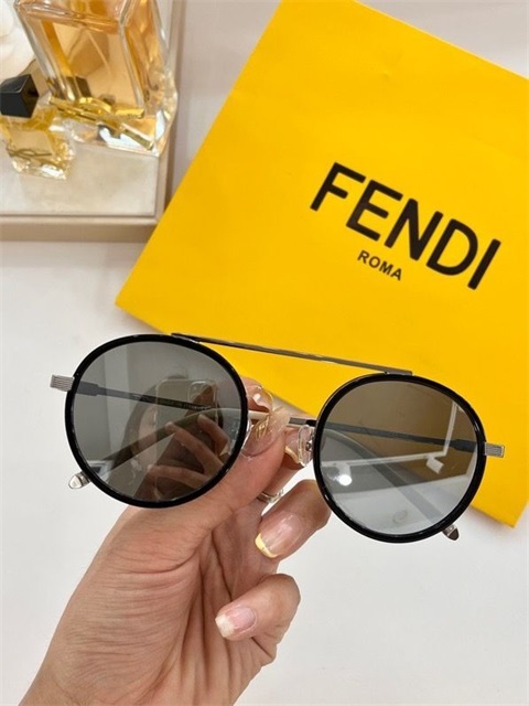 Fendi sunglass-168